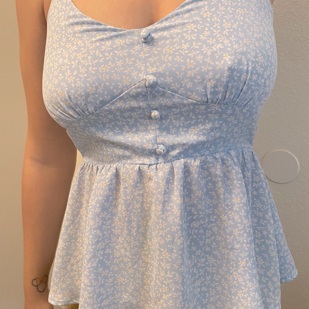 Baby blue spaghetti strap blouse☀️